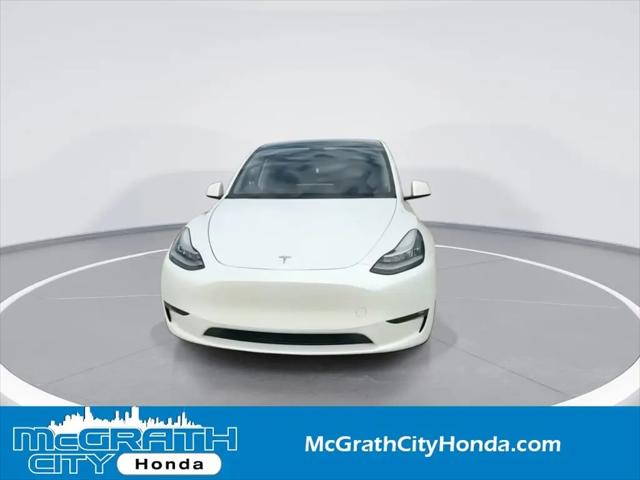 2022 Tesla Model Y Long Range Dual Motor All-Wheel Drive
