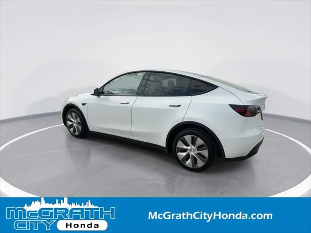 2022 Tesla Model Y Long Range Dual Motor All-Wheel Drive