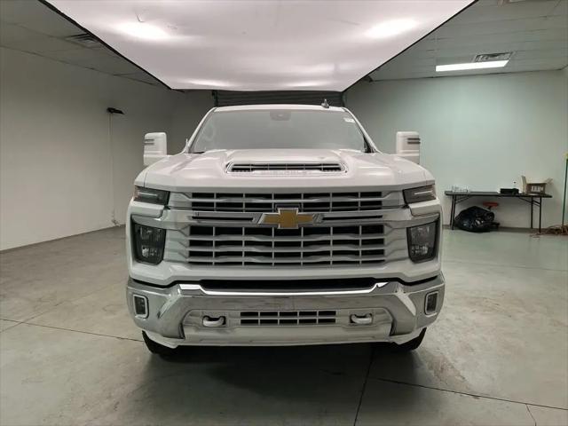 2024 Chevrolet Silverado 2500HD 4WD Crew Cab Standard Bed LT