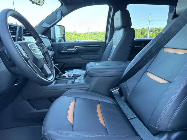 2026 GMC Sierra 2500HD Crew Cab, Standard Bed, AT4, 4WD