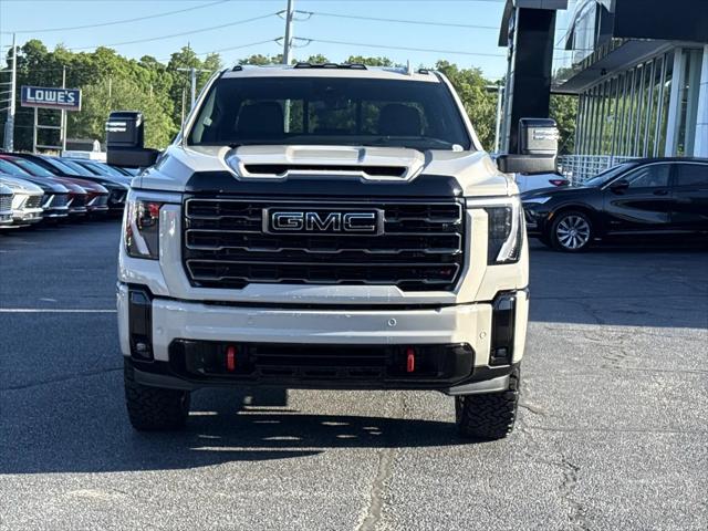 2026 GMC Sierra 2500HD Crew Cab, Standard Bed, AT4, 4WD