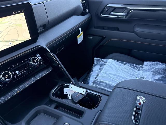 2026 GMC Sierra 2500HD Crew Cab, Standard Bed, AT4, 4WD