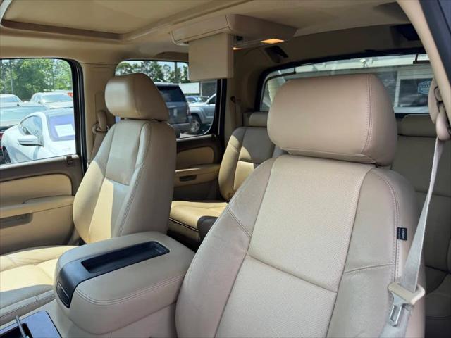2013 Chevrolet Avalanche LTZ