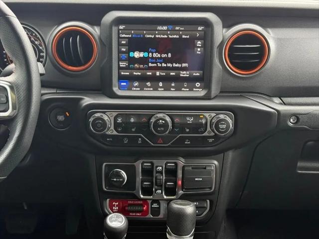 2023 Jeep Gladiator Sport