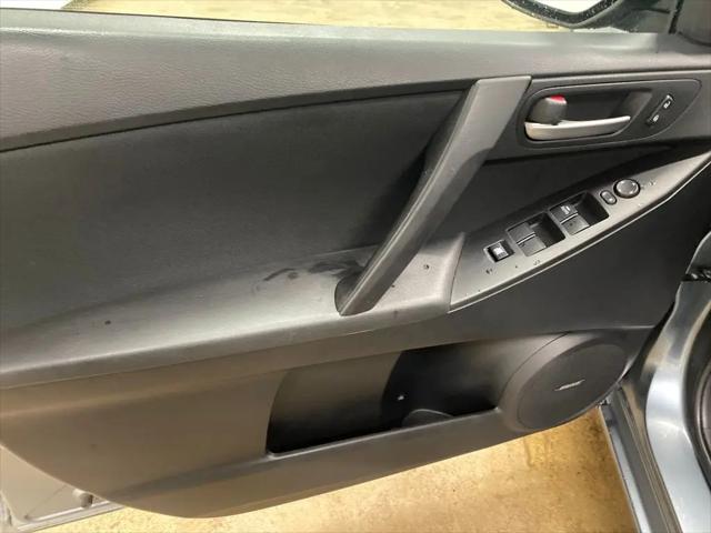 2012 Mazda Mazda3 i Touring