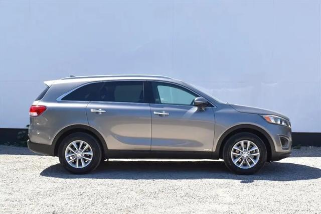 2016 Kia Sorento 2.4L LX