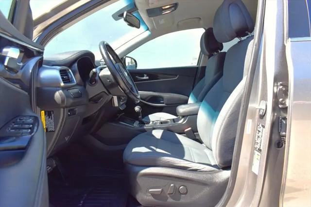 2016 Kia Sorento 2.4L LX