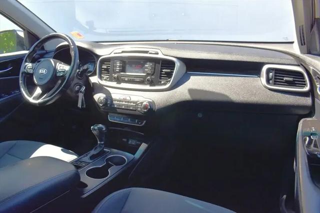 2016 Kia Sorento 2.4L LX