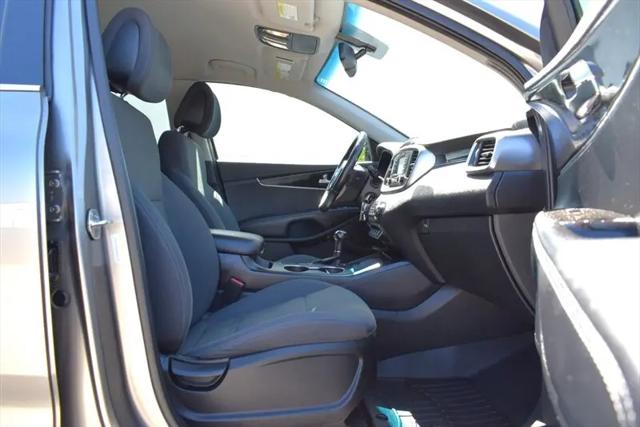 2016 Kia Sorento 2.4L LX
