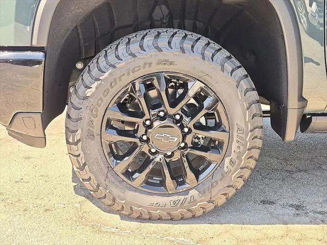 2026 Chevrolet Silverado 2500HD Crew Cab, Standard Bed, LTZ, 4WD