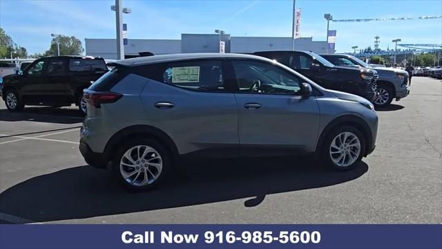 2027 Chevrolet Bolt LT FWD