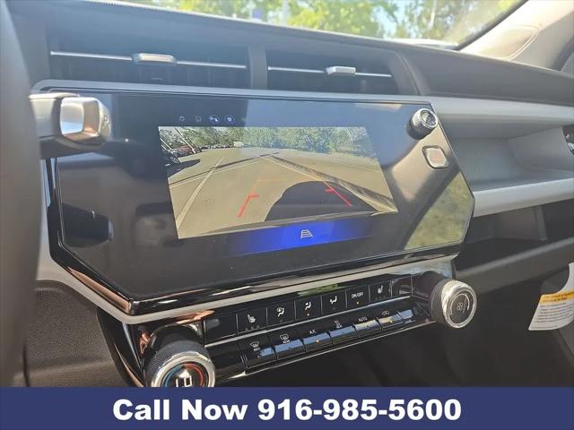2027 Chevrolet Bolt LT FWD