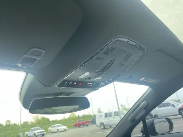 2024 Cadillac iQ Luxury w/1SC