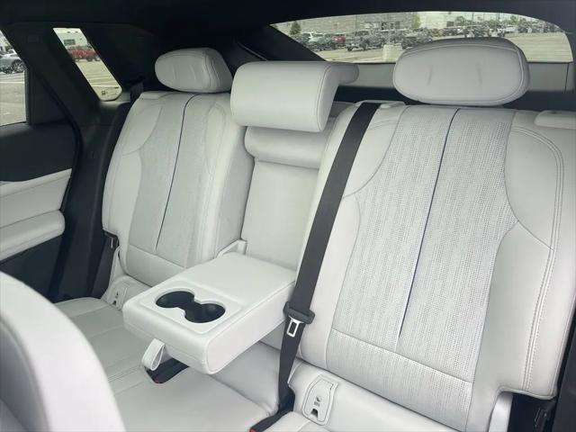 2024 Cadillac iQ Luxury w/1SC