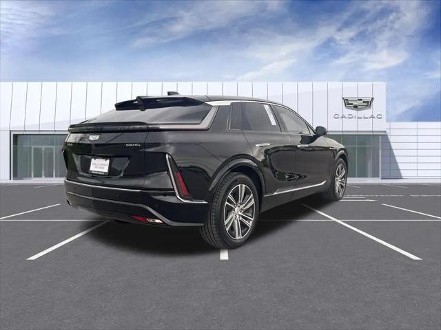 2024 Cadillac iQ Luxury w/1SC