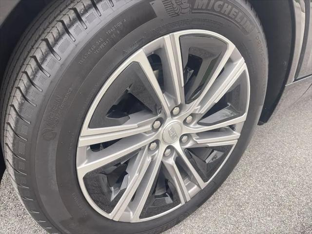 2024 Cadillac iQ Luxury w/1SC