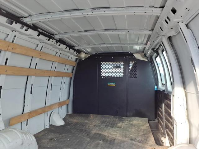 2024 GMC Savana Cargo RWD 2500 Regular Wheelbase Work Van