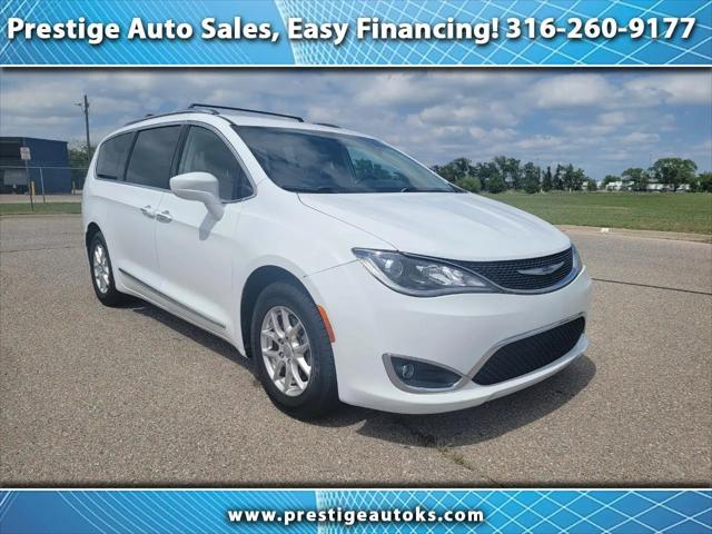 2020 Chrysler Pacifica Touring L for sale in Wichita, KS