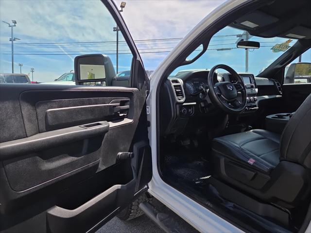 2023 Ram 2500 Tradesman Regular Cab 4x4 8' Box