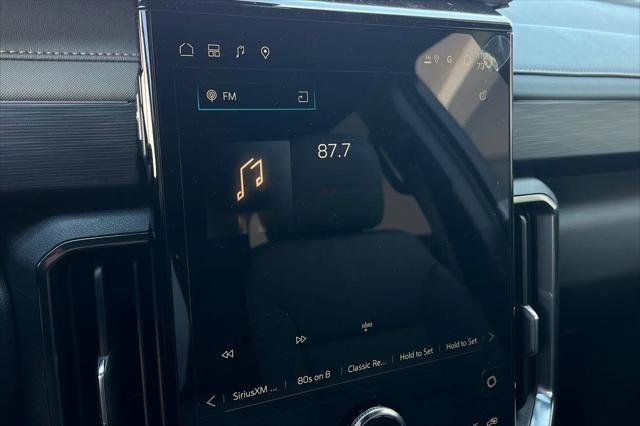 2026 GMC Acadia AT4 AWD