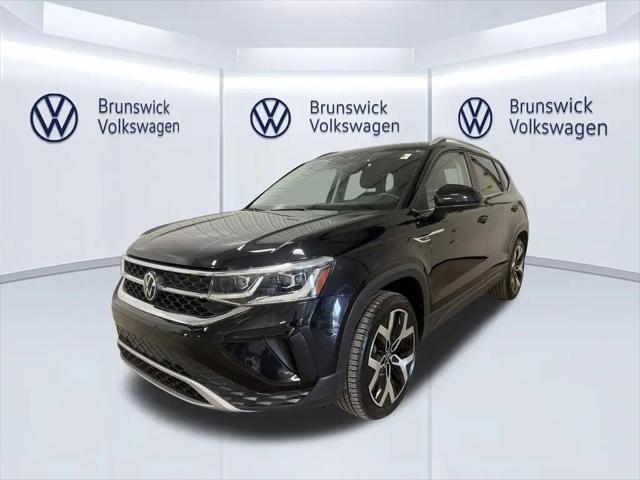 2023 Volkswagen Taos 1.5T SEL for sale in Brunswick, OH
