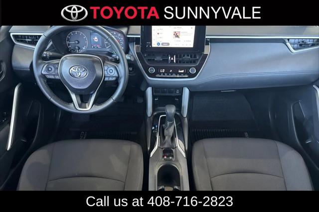 2025 Toyota Corolla Cross LE