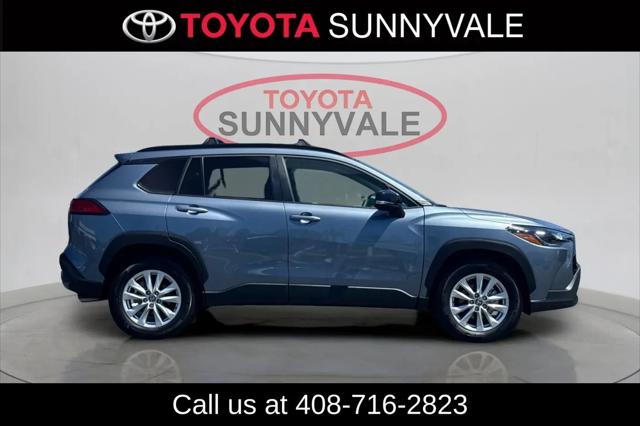 2025 Toyota Corolla Cross LE