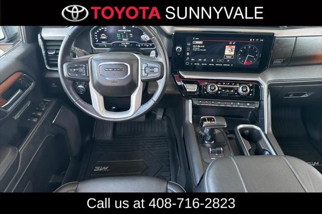 2023 GMC Sierra 1500 4WD Crew Cab Short Box Denali