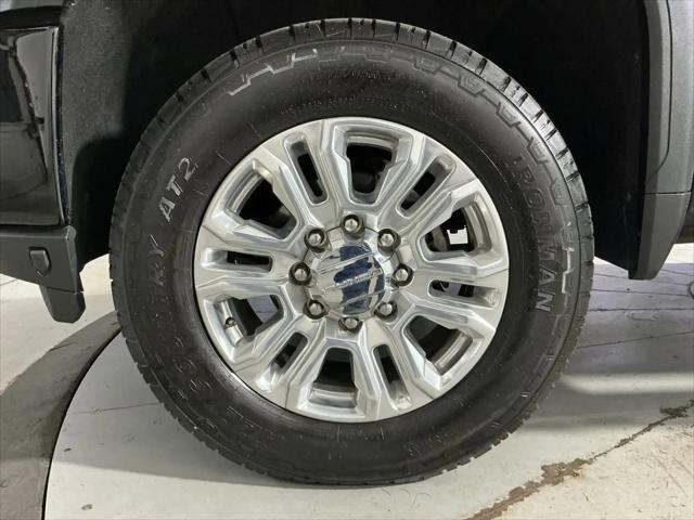 2022 GMC Sierra 3500HD 4WD Crew Cab Standard Bed Denali