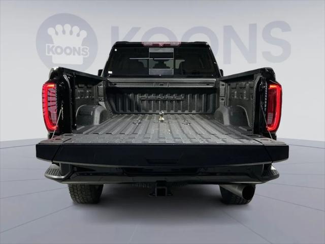 2022 GMC Sierra 3500HD 4WD Crew Cab Standard Bed Denali
