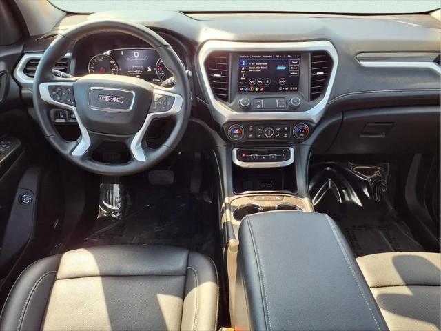 2023 GMC Acadia AWD SLT