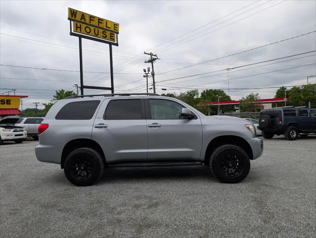 2015 Toyota Sequoia SR5 5.7L V8