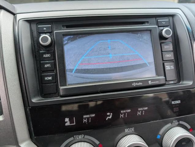 2015 Toyota Sequoia SR5 5.7L V8
