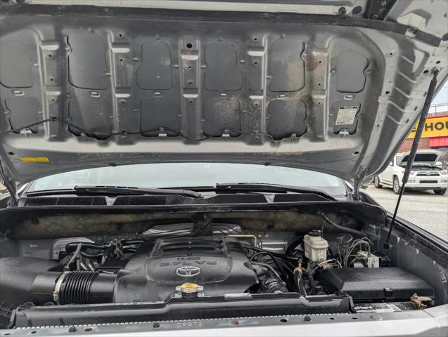 2015 Toyota Sequoia SR5 5.7L V8