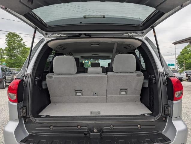 2015 Toyota Sequoia SR5 5.7L V8
