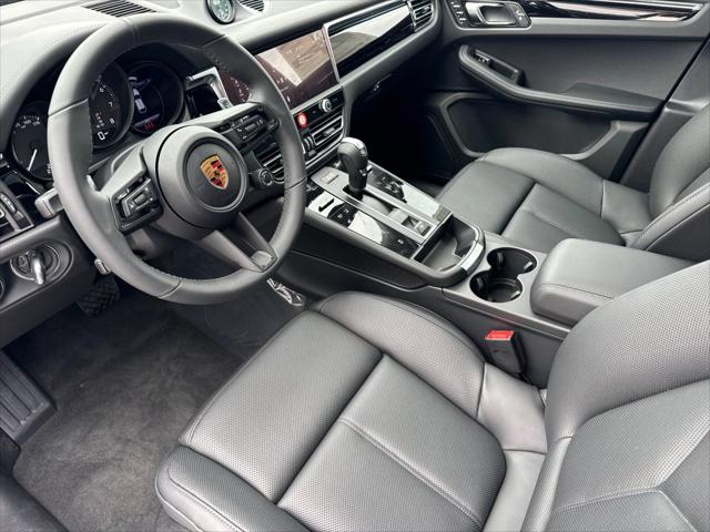 2026 Porsche Macan Unknown