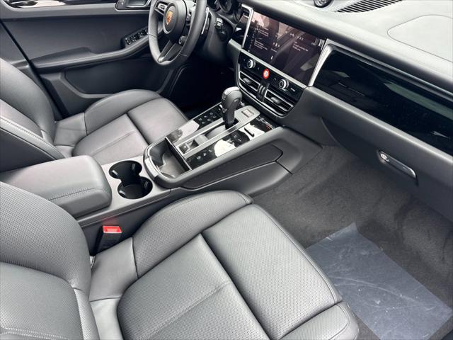 2026 Porsche Macan Unknown