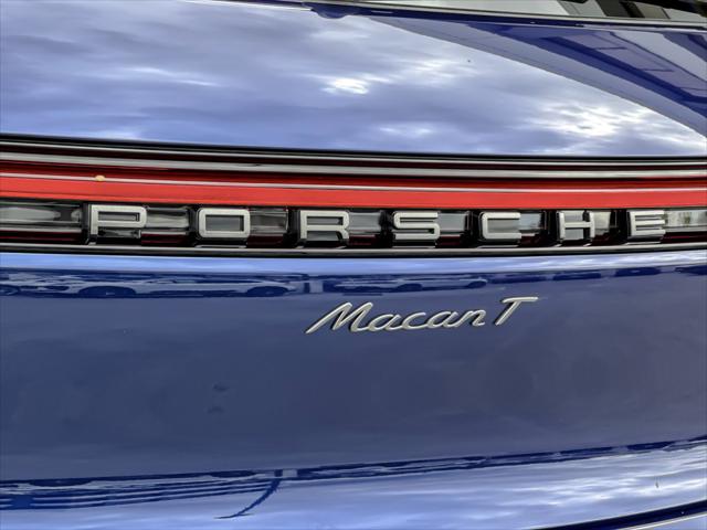 2026 Porsche Macan Unknown