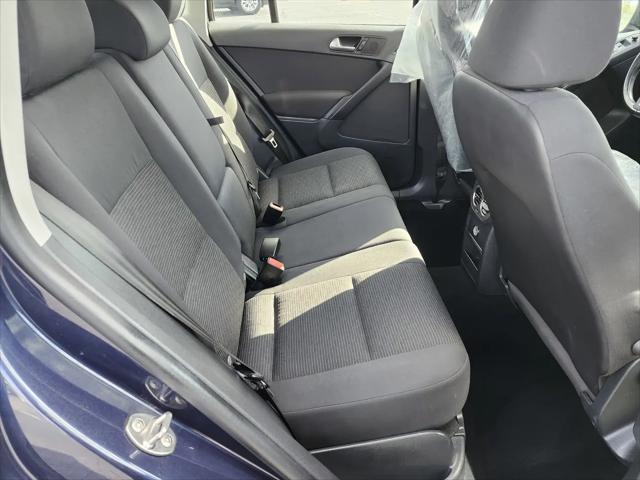 2015 Volkswagen Tiguan S