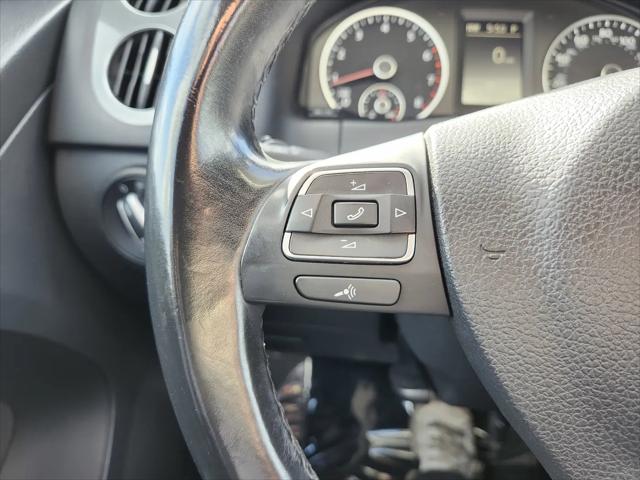 2015 Volkswagen Tiguan S