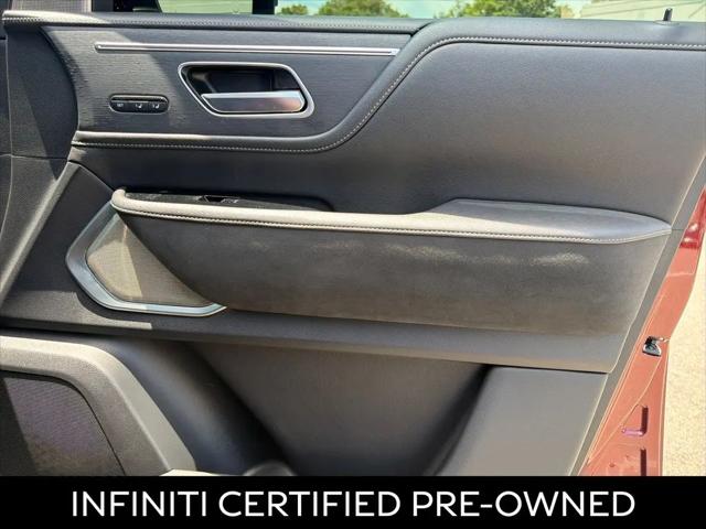2025 INFINITI QX80 SENSORY AWD