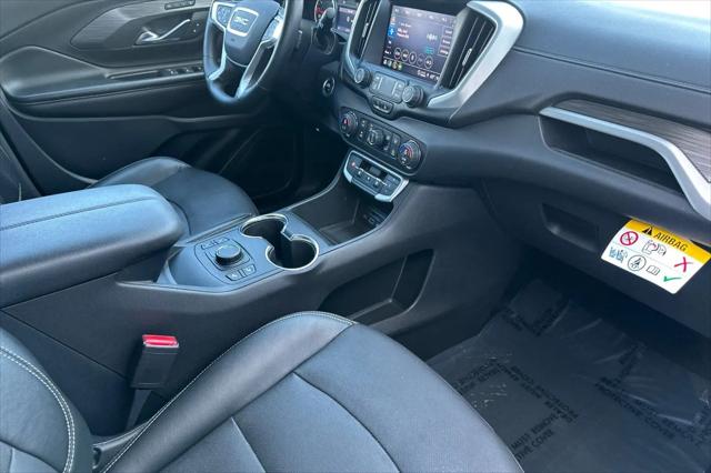 2023 GMC Terrain FWD SLT