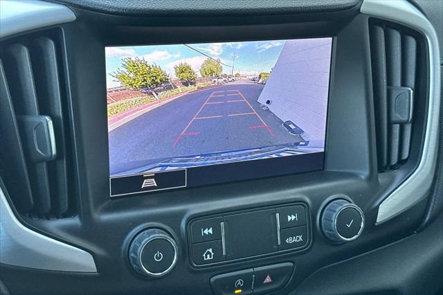 2023 GMC Terrain FWD SLT