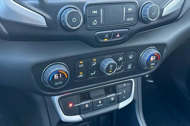 2023 GMC Terrain FWD SLT