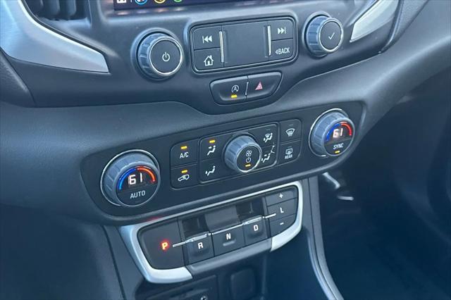 2023 GMC Terrain FWD SLT
