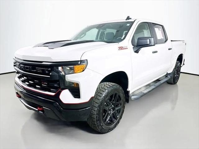 2024 Chevrolet Silverado 1500 4WD Crew Cab Short Bed Custom Trail Boss