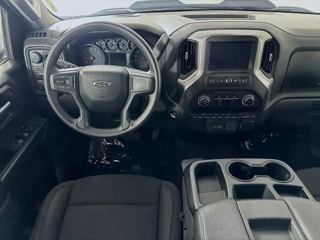 2024 Chevrolet Silverado 1500 4WD Crew Cab Short Bed Custom Trail Boss