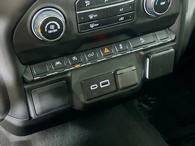 2024 Chevrolet Silverado 1500 4WD Crew Cab Short Bed Custom Trail Boss