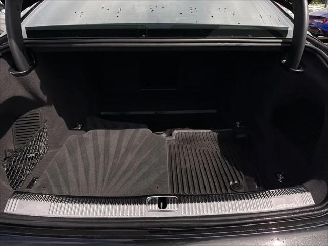 2022 Audi A8 L 55 TFSI quattro Tiptronic