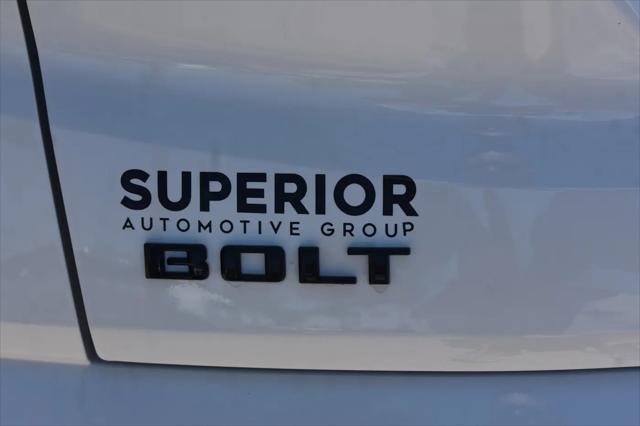 2027 Chevrolet Bolt LT FWD